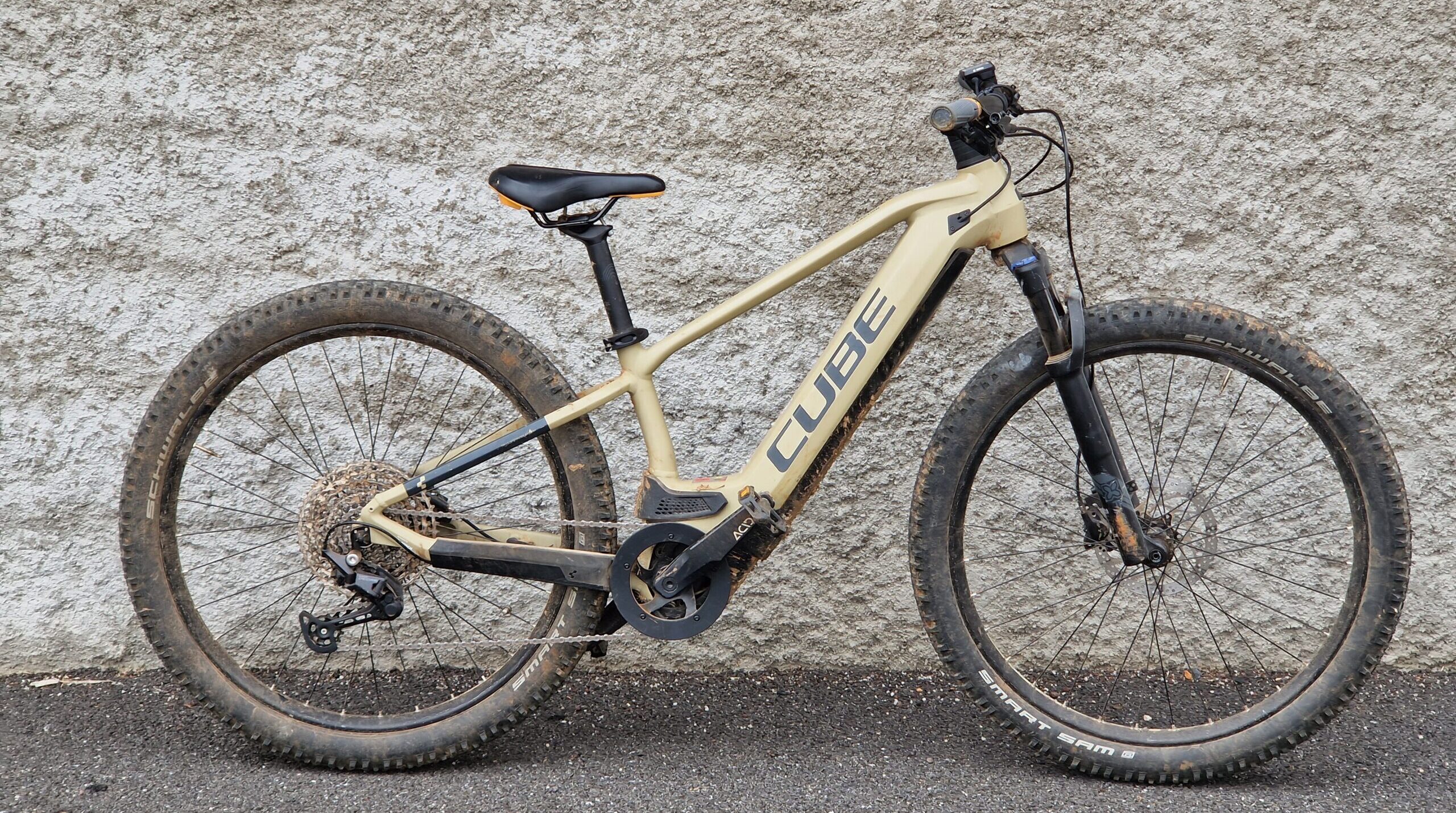 VTT CUBE Réaction Hybride AllRoad (XS/S) VTT CUBE Réaction Hybride AllRoad (XS/S) disponible à la location
